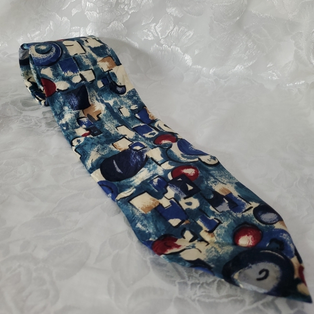 USA Mens 100% Silk Neck Tie BLUE ABSTRACT ART Vintage Guy Laroche 3 3/4”x 57"